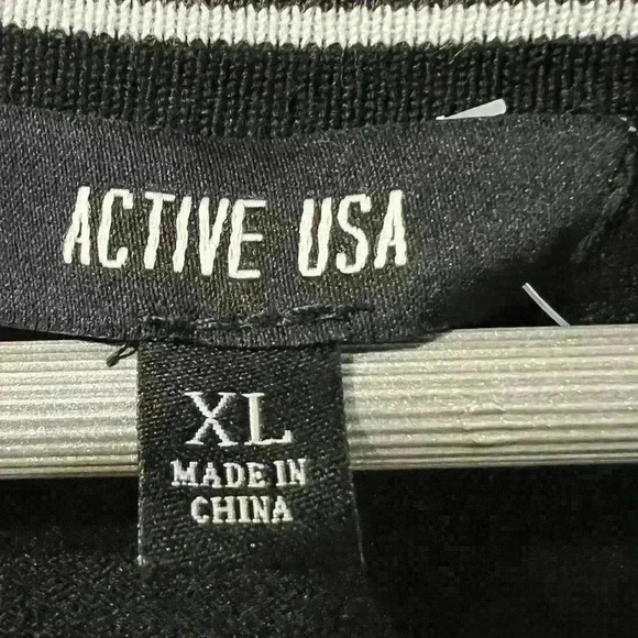🟣Active USA Black V-Neck Knit Sweater – XL - Picture 4 of 5